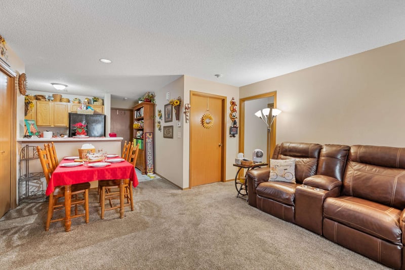 333 S Tyler #401, Wichita, KS 67209