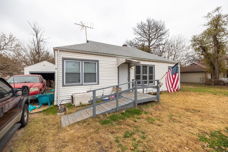 136 S Nevada, Wichita, KS 67209