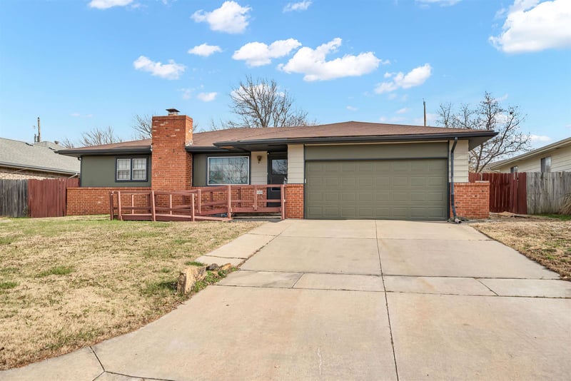 3150 S Elpyco St, Wichita, KS 67210