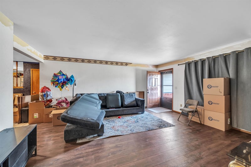 3150 S Elpyco St, Wichita, KS 67210