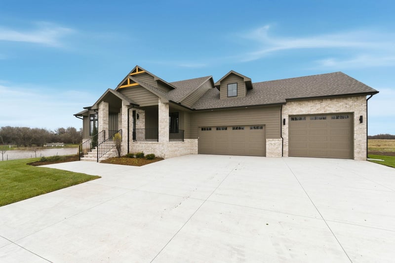 16775 Hickory Ct, Goddard, KS 67052