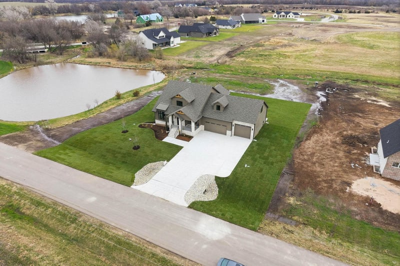 16775 Hickory Ct, Goddard, KS 67052