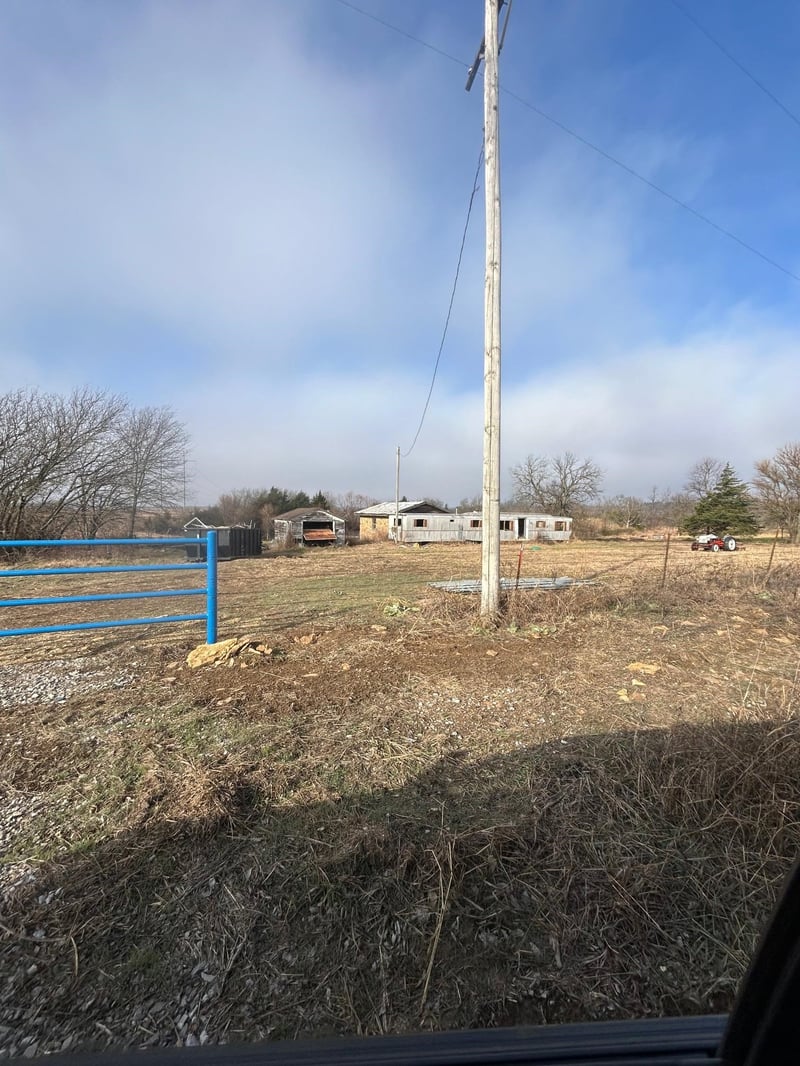 1063 Road 15, Howard, KS 67349