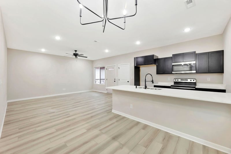 9225 E Fox Pointe Ct, Bel Aire, KS 67226