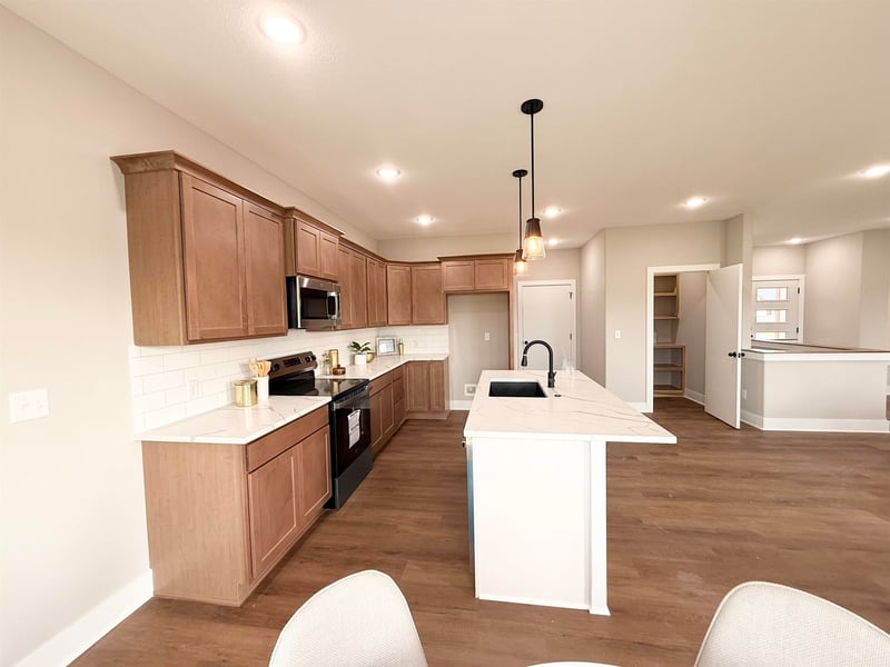 10709 Bonita St, Wichita, KS 67207