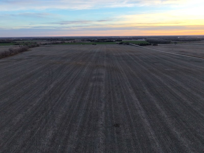 00000 Barn Rd, Solomon, KS 67480