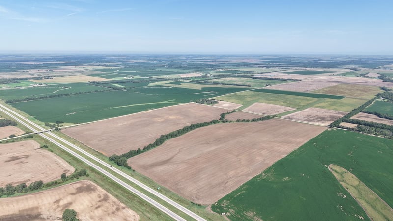 00000 Barn Rd, Solomon, KS 67480