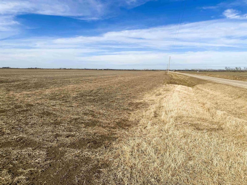 00000 Mariposa Rd, New Cambria, KS 67470