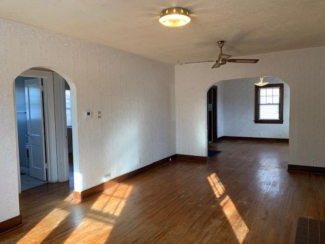 101 N Rothsay Ave, Minneapolis, KS 67467