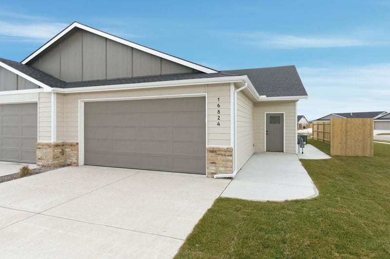 16824 W Kashmir St #16826 W Kashmir St, Goddard, KS 67052-0149