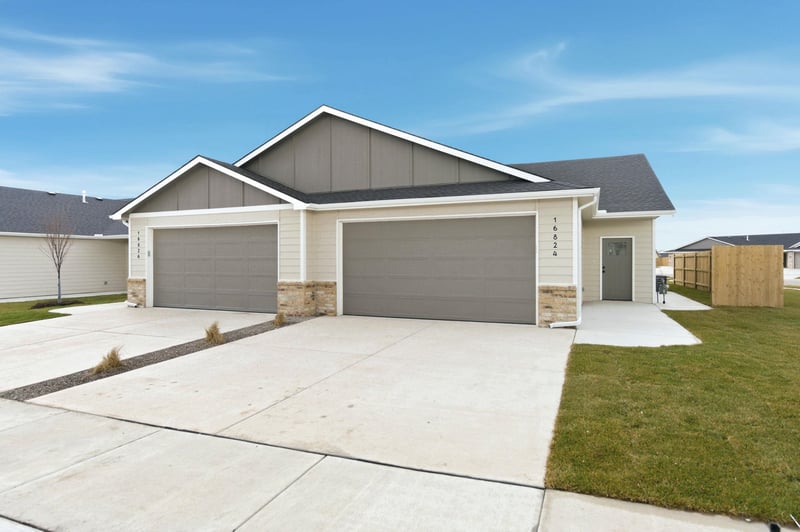 16824 W Kashmir St #16826 W Kashmir St, Goddard, KS 67052-0149