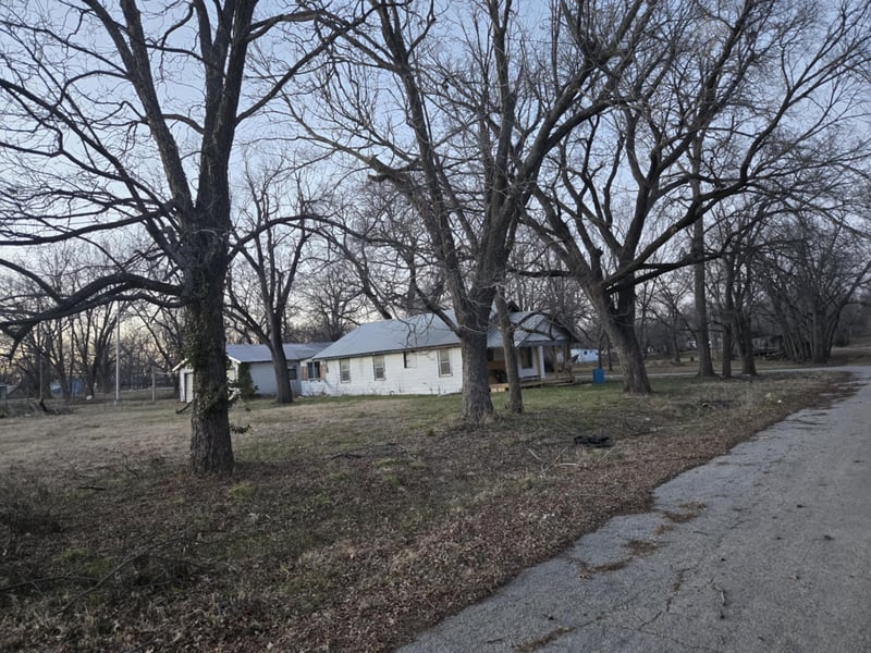 109 N Jackson St, Toronto, KS 66777