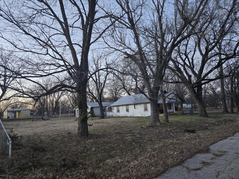 109 N Jackson St, Toronto, KS 66777
