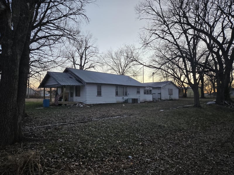 109 N Jackson St, Toronto, KS 66777