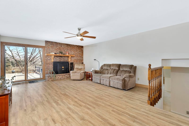 15106 SW County Line Rd, Rose Hill, KS 67133