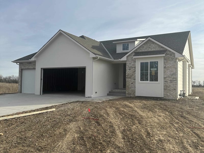9005 E 33rd Cir S, Wichita, KS 67210