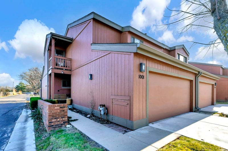 1441 N Rock Rd #1001, Wichita, KS 67206