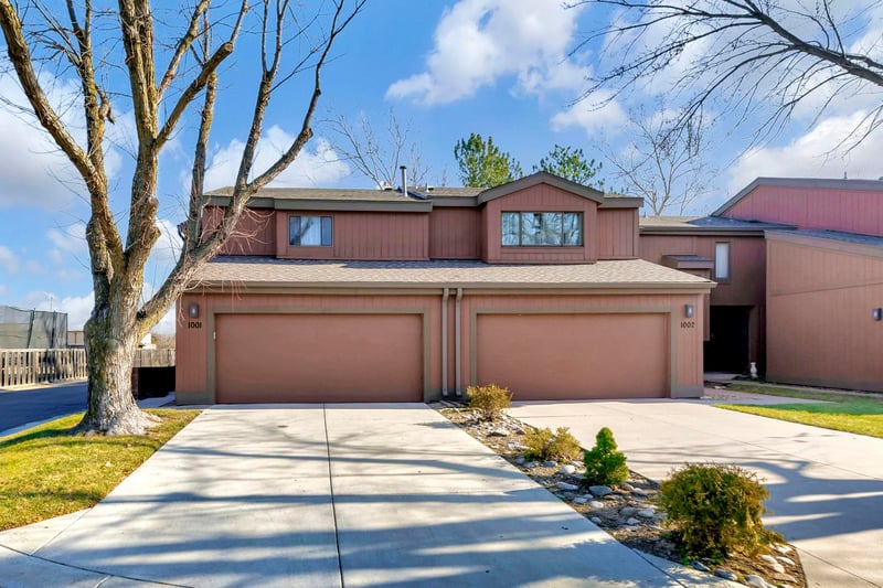 1441 N Rock Rd #1001, Wichita, KS 67206