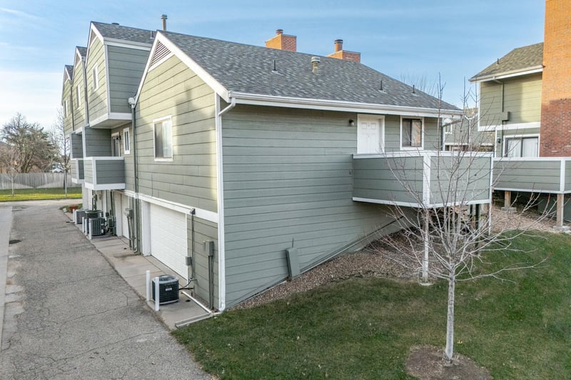 2021 N Broadmoor St #501, Wichita, KS 67206