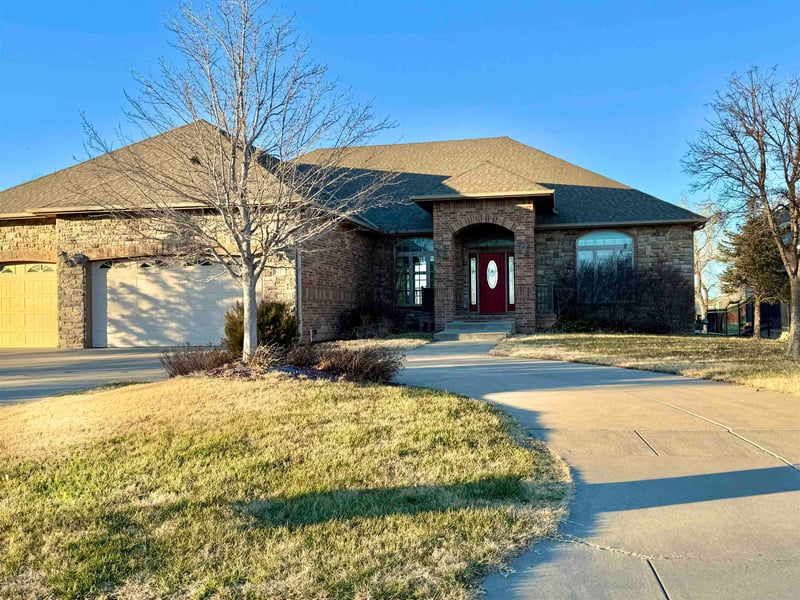 3417 S Sabin Ct, Wichita, KS 67215