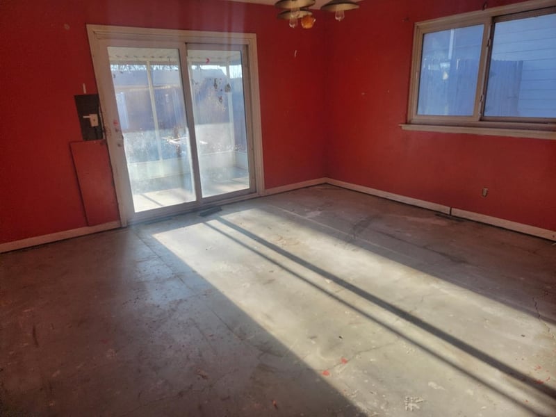 1217 N Sunset Dr, Mulvane, KS 67110