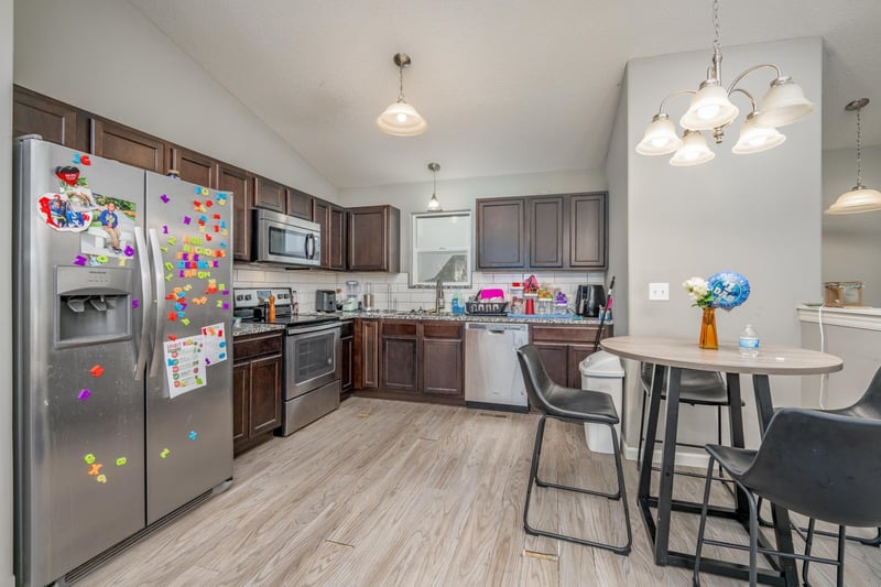 5286-5288 Cypress St, Bel Aire, KS 67226