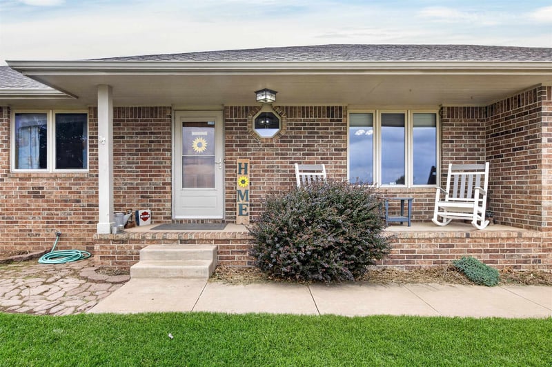 615 Morningside St, Norwich, KS 67118