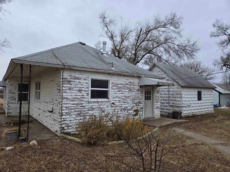 15914 SW 125th St, Sedgwick, KS 67135