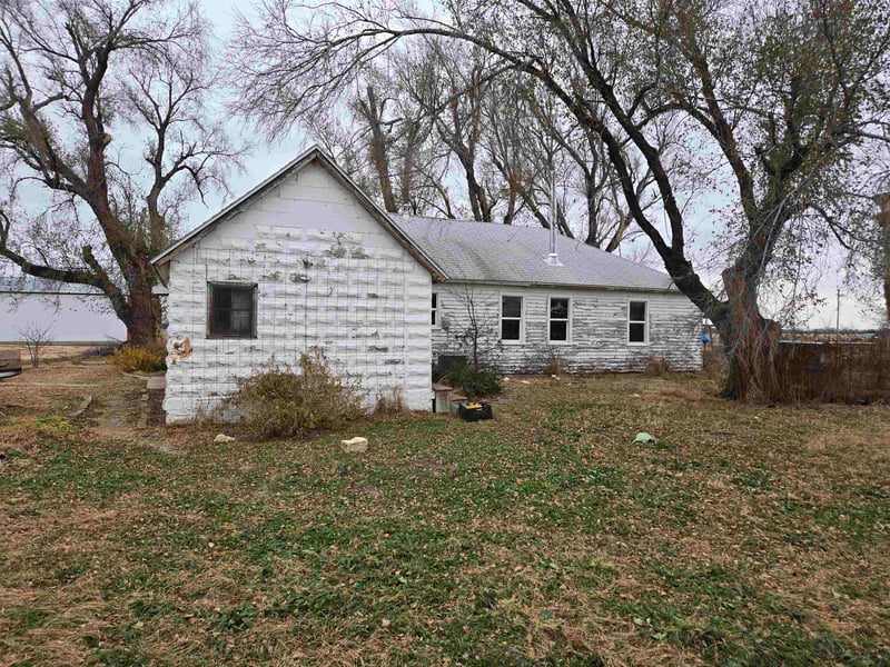 15914 SW 125th St, Sedgwick, KS 67135