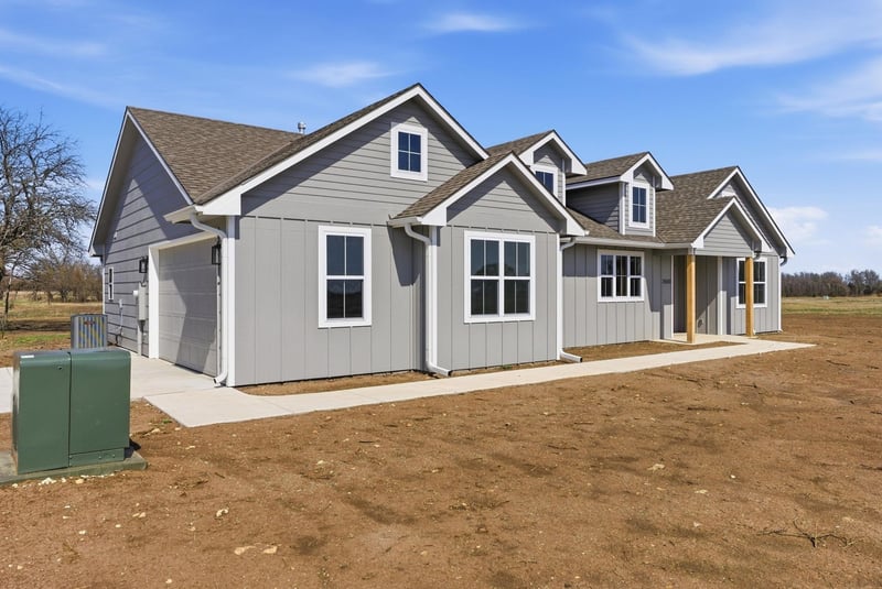3680 SW 10th St, El Dorado, KS 67042