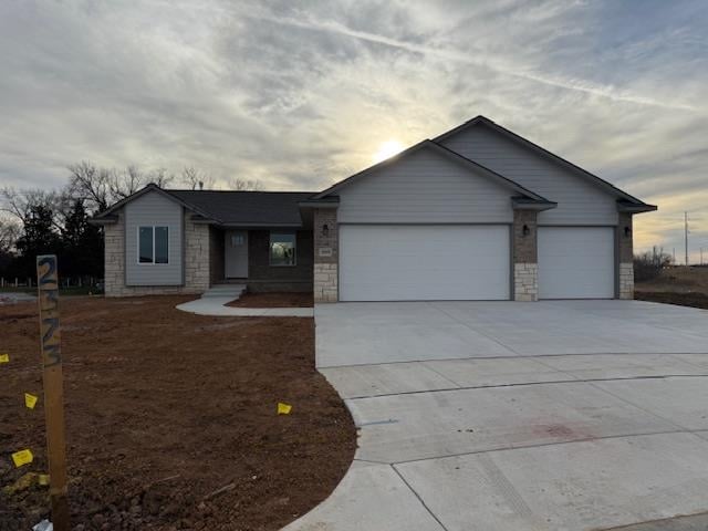 2373 Saddle Cir, Wichita, KS 67235