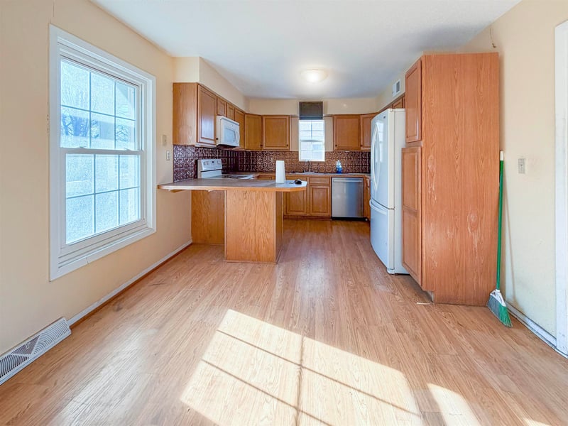 426 W Allison St, Andover, KS 67002