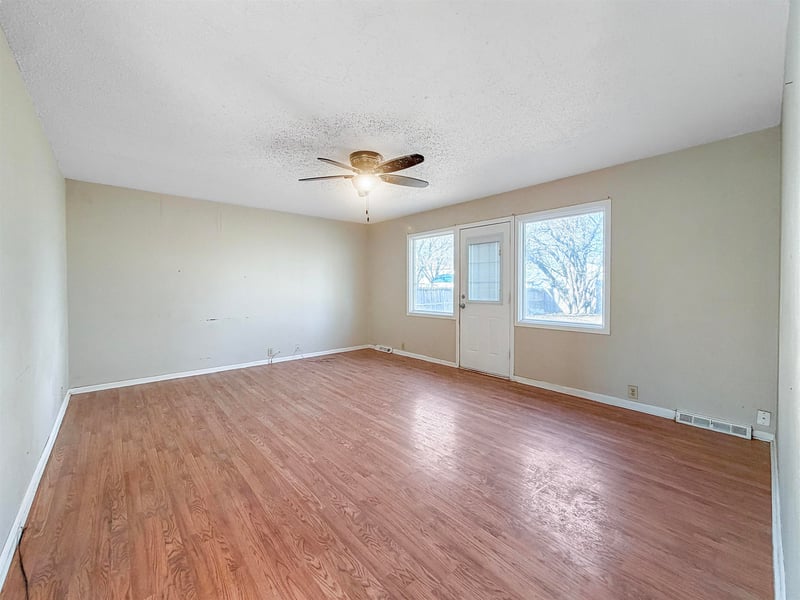 426 W Allison St, Andover, KS 67002