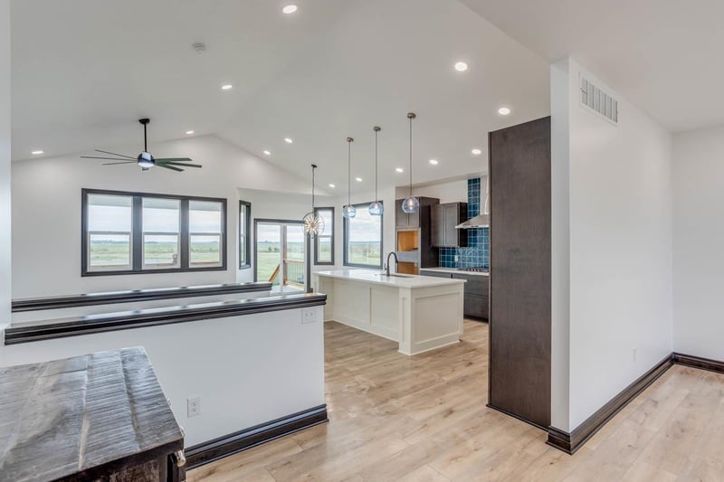 465 S Stoney Creek St, Clearwater, KS 67026