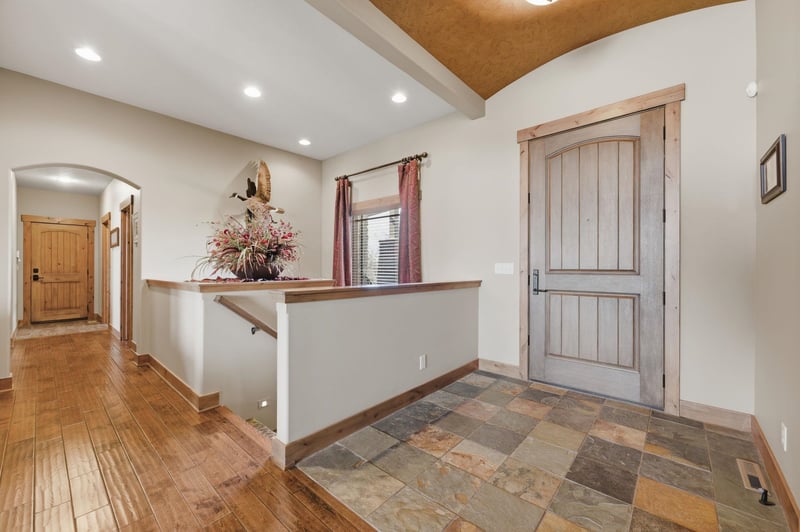 1640 S Lloyd Stearman Dr, Benton, KS 67017