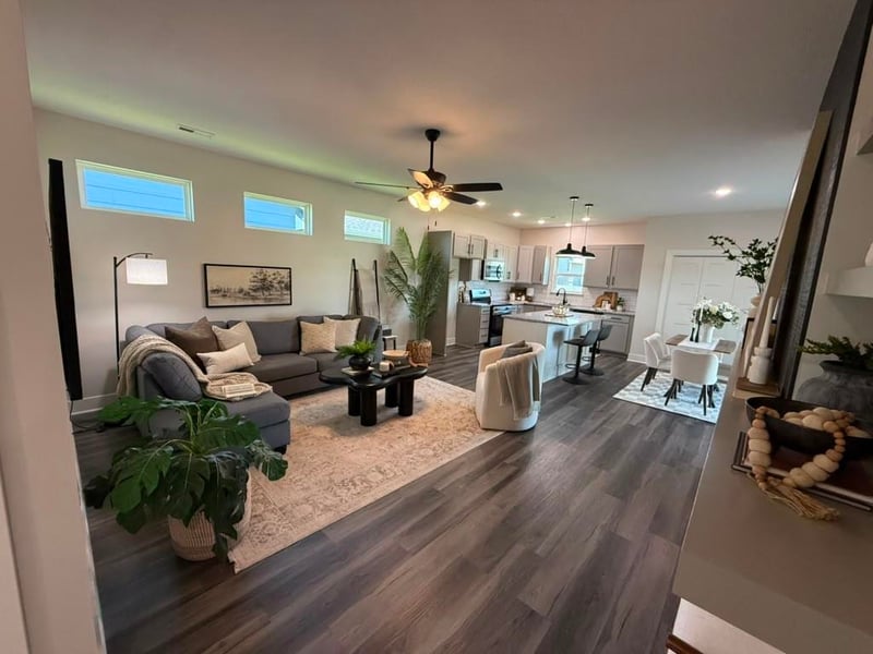 9002 Forbes Cir, Bel Aire, KS 67226