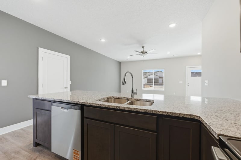 498 Harper St, Valley Center, KS 67147-8948