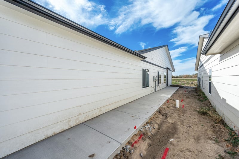 506 Harper St, Valley Center, KS 67147-8948