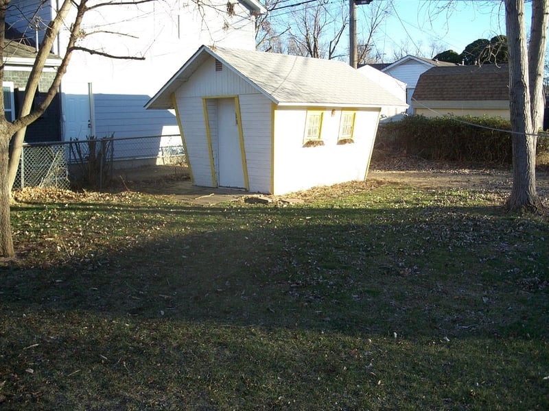 7609 Indianapolis , Wichita, KS 67207