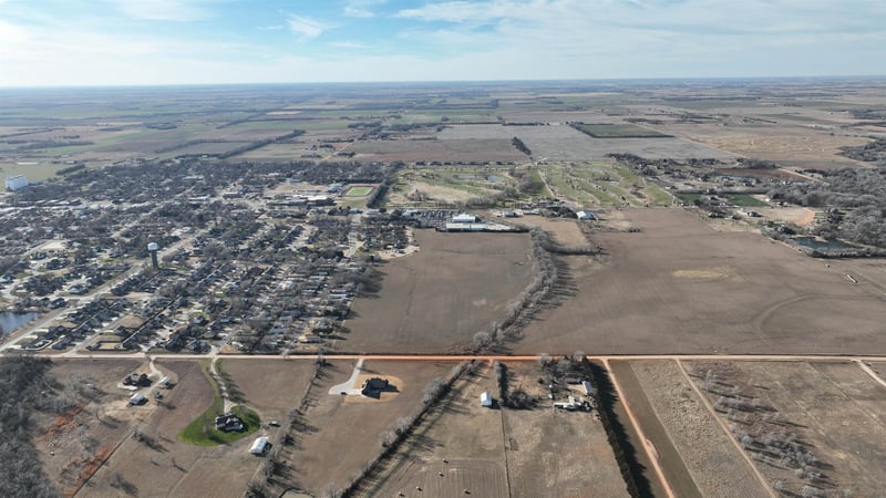 000 S 375th St W, Cheney, KS 67025