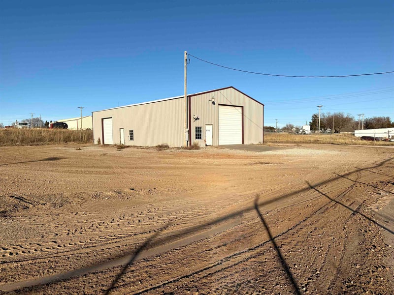 502 W Central Ave, Medicine Lodge, KS 67104