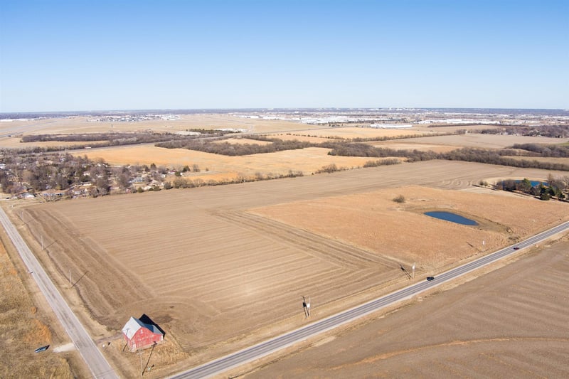000 Macarthur , Wichita, KS 67215