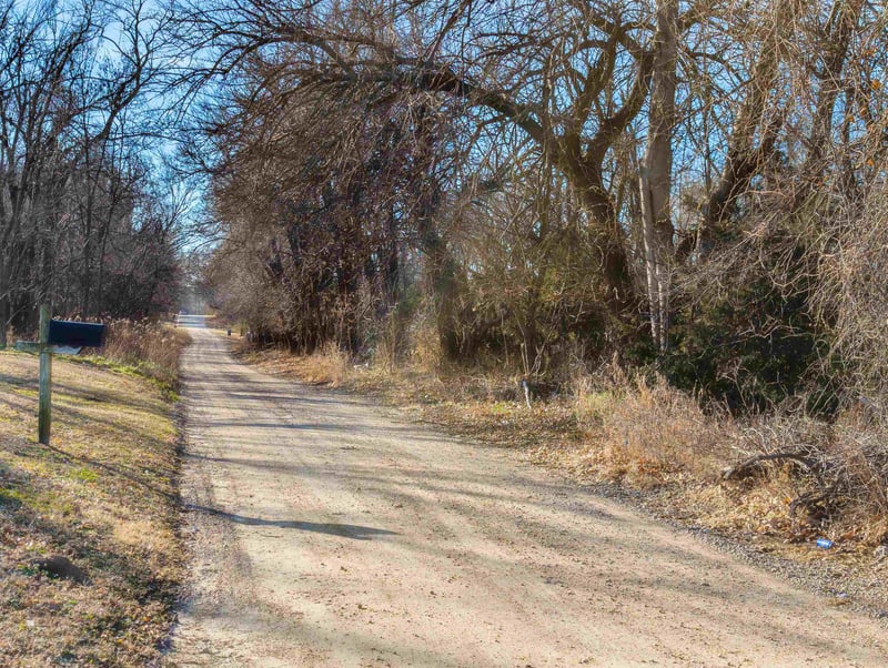 1126 13th St, Arkansas City, KS 67005
