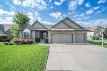 3110 N Landon Cir, Wichita, KS 67205