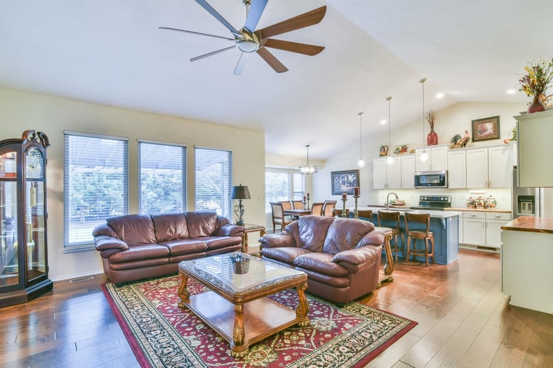 3110 Landon Cir, Wichita, KS 67205