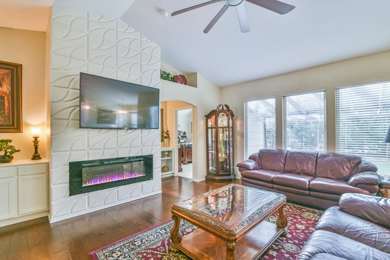 3110 Landon Cir, Wichita, KS 67205