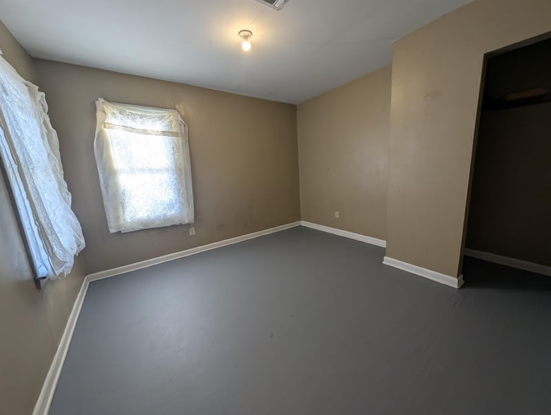 220-224 Harry St, Wichita, KS 67213