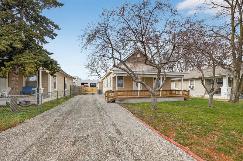 1231 Topeka Ave, Wichita, KS 67211