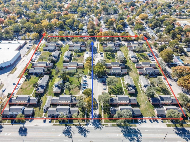 2801 Harry St, Wichita, KS 67211