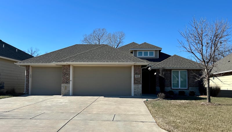 6245 E Central Park Ct, Bel Aire, KS 67220